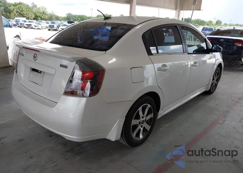 2011 Nissan Sentra 2.0Sr из США, поврежденный, VIN 3N1AB6AP9BL703442